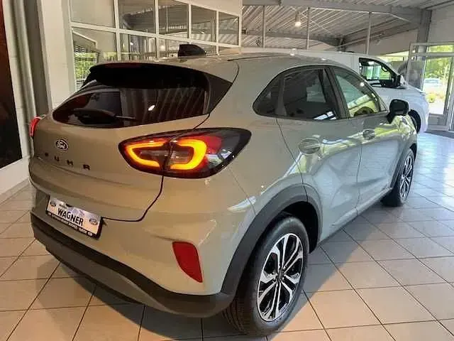 Gebraucht Ford Puma Titanium 125 PS (91 kW) 2024 Grau SUV