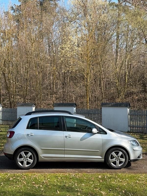 Gebraucht VW Golf Plus Cross United 80 PS (58 kW) 2008 Silber Van / Kleinbus