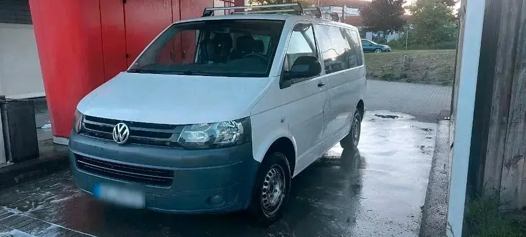 Gebraucht VW Caravelle 140 PS (102 kW) 2010 Weiß Van