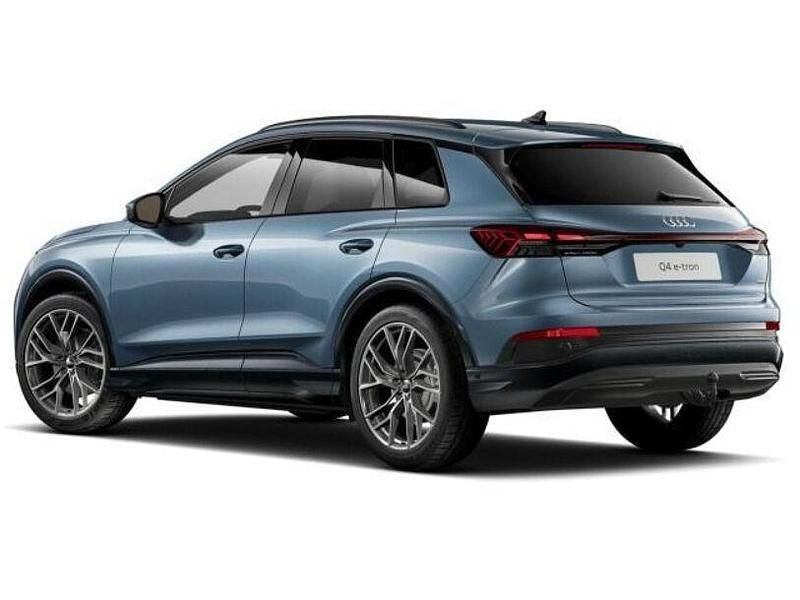 Gebraucht Audi Q4 e-tron Ambiente 210 kW (286 PS) 2025 Geysirblau metallic SUV