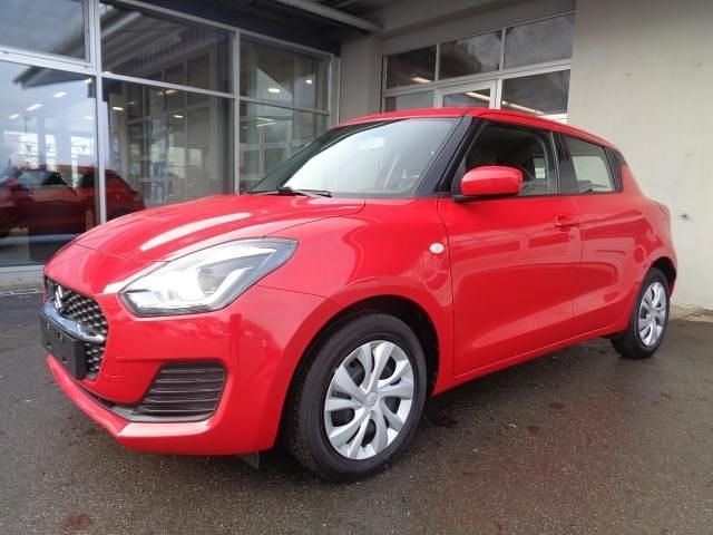 Rot Gebraucht 2021 Suzuki Swift Club Kleinwagen | 8.990 € (Superpreis) - Bild 1/4
