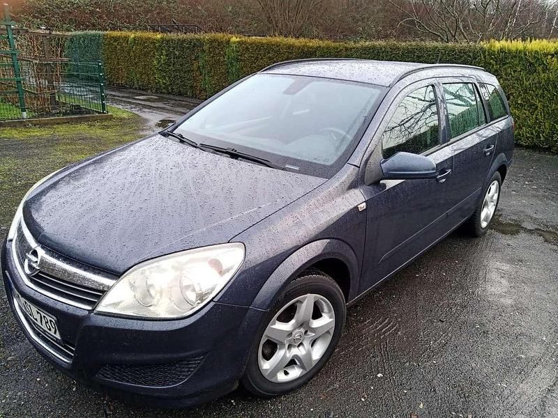 Blau Gebraucht 2007 Opel Astra Edition Kombi | 2.250 € (Fairer Preis) - Bild 1/4