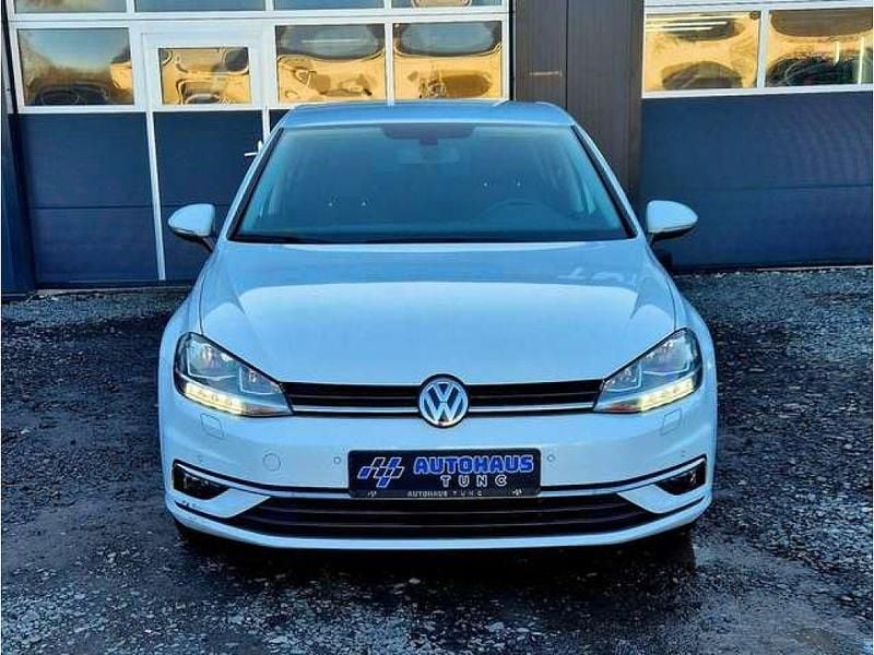 Second-hand VW Golf VII Sound 86 CP (63 kW) 2017 Alb Berlinǎ