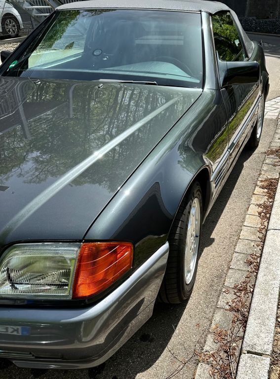 Gebraucht Mercedes SL300 231 PS (169 kW) 1992 Schwarz Cabrio