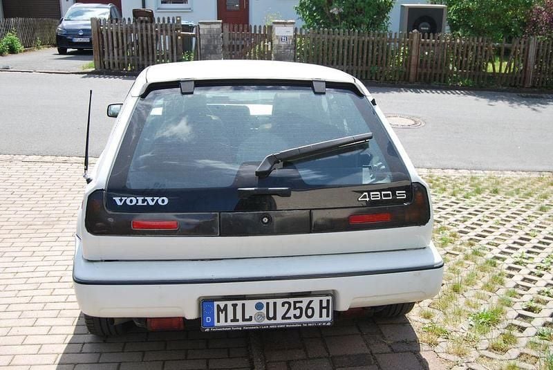 Gebraucht Volvo 480 109 PS (80 kW) 1994 Weiß Coupé
