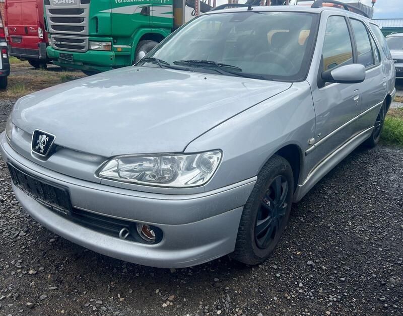 Silber Gebraucht 2001 Peugeot 306 Kombi | 600 € (Superpreis) - Bild 1/4