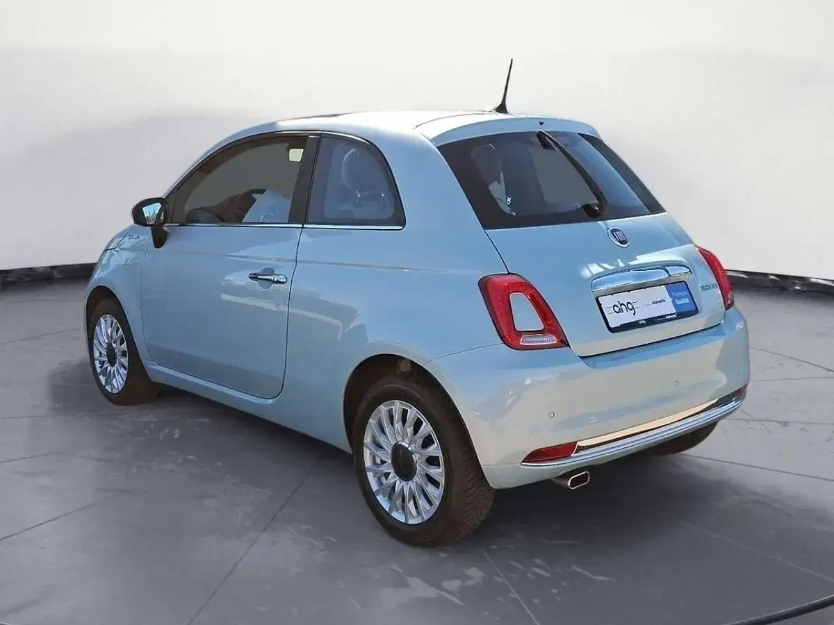 Gebraucht Fiat 500 Dolcevita 69 PS (50 kW) 2022 Blau Limousine