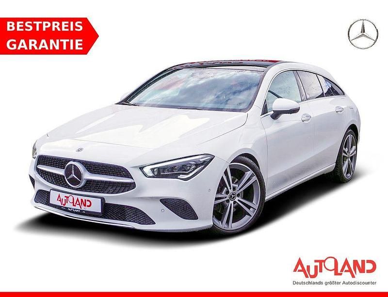 Weiß Gebraucht 2020 Mercedes CLA200 Progressive Limousine | 27.990 € (Guter Preis) - Bild 1/4