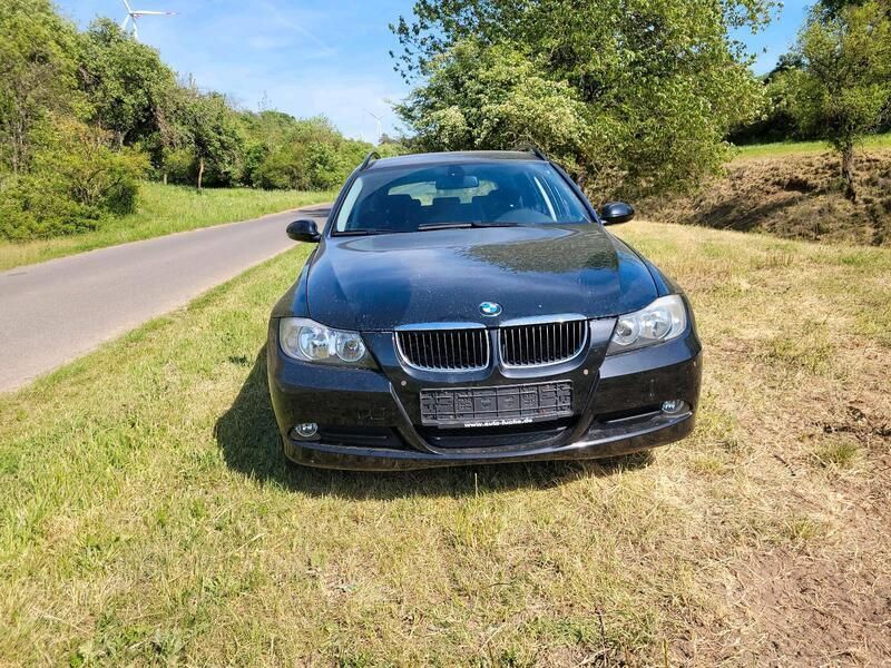 Schwarz Gebraucht 2007 BMW 318 Kombi | 1.899 € (Superpreis) - Bild 1/4