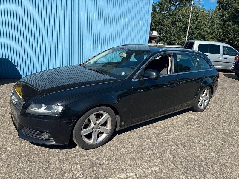 Gebraucht Audi A4 Attraction 120 PS (88 kW) 2009 Schwarz Kombi