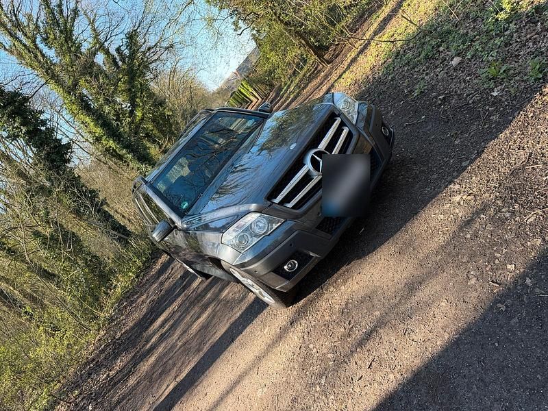 Gebraucht Mercedes GLK320 224 PS (164 kW) 2009 Grau SUV