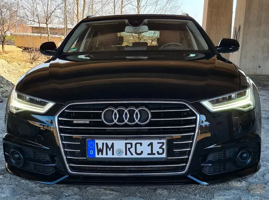 Gebraucht Audi A6 Ambiente 218 PS (160 kW) 2017 Schwarz Kombi
