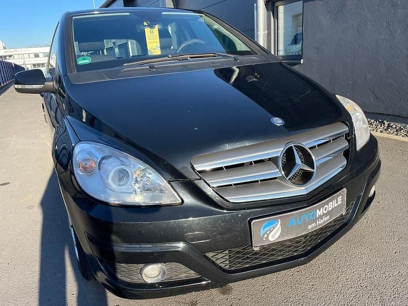 Gebraucht Mercedes B160 95 PS (69 kW) 2011 Schwarz Van / Kleinbus