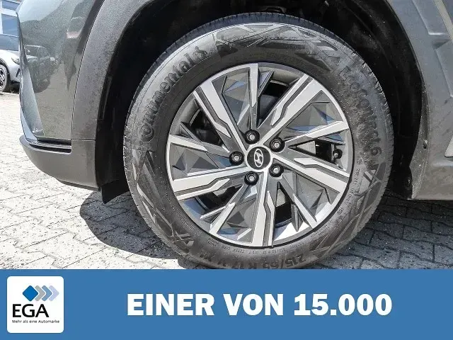 Gebraucht Hyundai Tucson Select 136 PS (100 kW) 2022 Grau metallic SUV