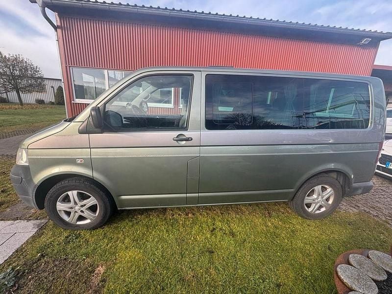 Grün Gebraucht 2008 VW T5 Van | 4.900 € (Superpreis) - Bild 1/4