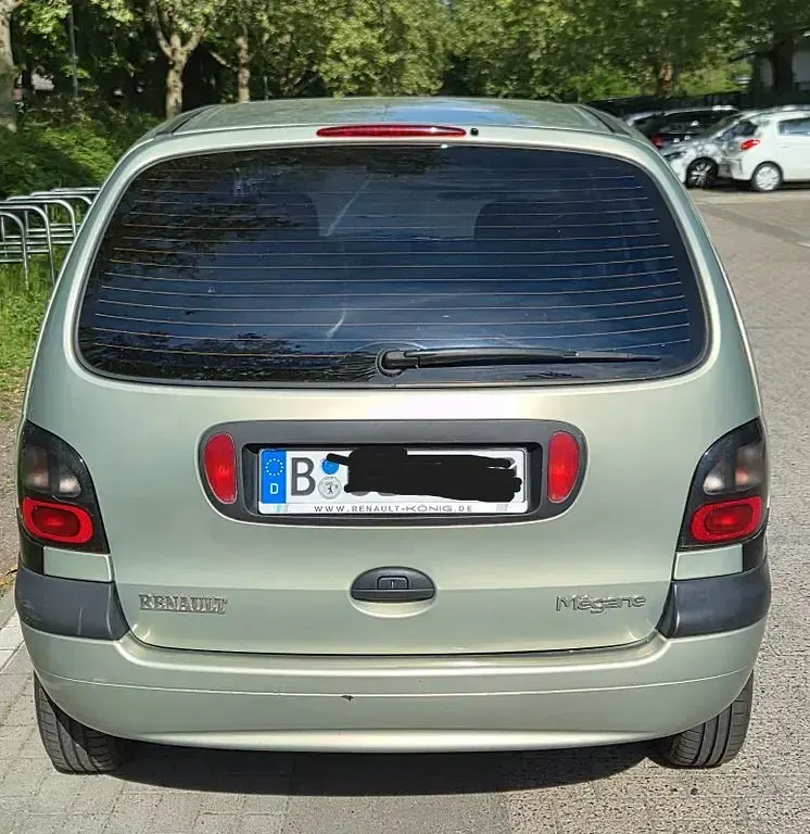 Gebraucht Renault Mégane 90 PS (66 kW) 1998 Grün Van / Kleinbus