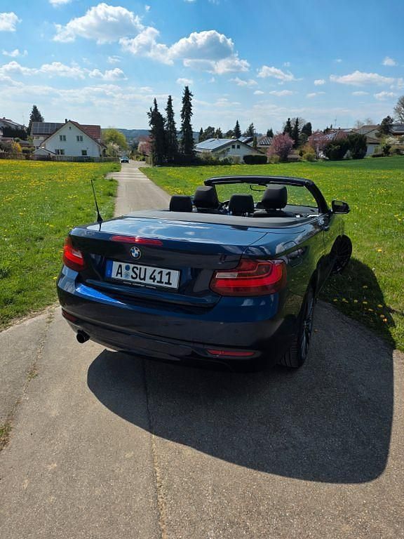 Second-hand BMW 220 Advantage 184 CP (135 kW) 2016 Albastru Cabrio