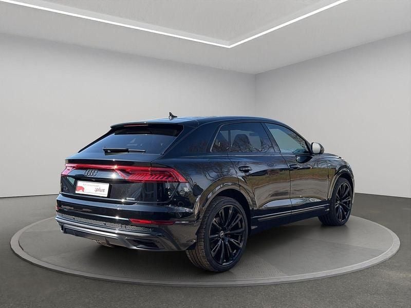 Gebraucht Audi Q8 Competition 286 PS (210 kW) 2023 Schwarz SUV