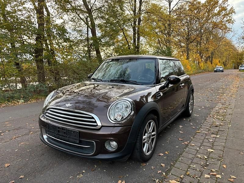 Gebraucht Mini Cooper 122 PS (89 kW) 2012 Braun Kleinwagen