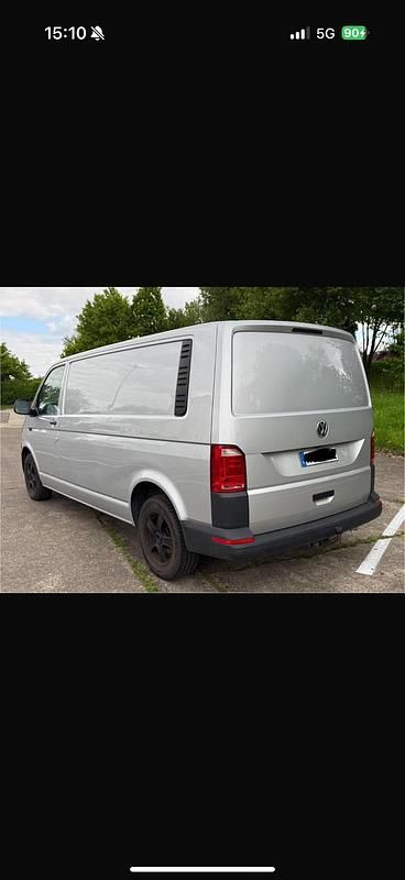 Gebraucht VW Transporter 150 PS (110 kW) 2016 Silber Van