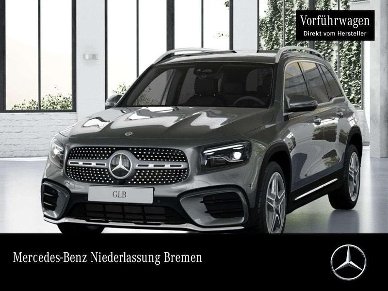 Mountain grau Gebraucht 2025 Mercedes GLB200 AMG SUV | 46.950 € (Etwas zu teuer) - Bild 1/4