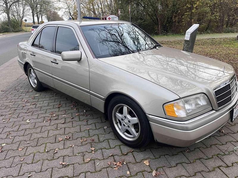Gebraucht Mercedes C280 Elegance 193 PS (141 kW) 1995 Silber Limousine
