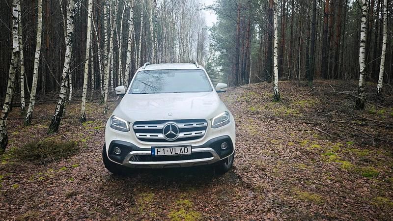 Gebraucht Mercedes X250 190 PS (139 kW) 2018 Weiß Abholung