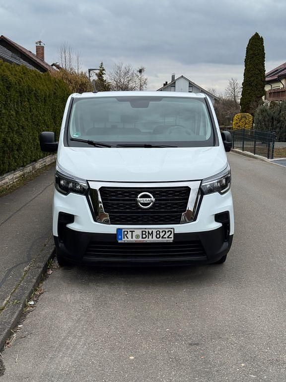 Gebraucht Nissan Primastar 110 PS (80 kW) 2022 Schwarz Van / Kleinbus