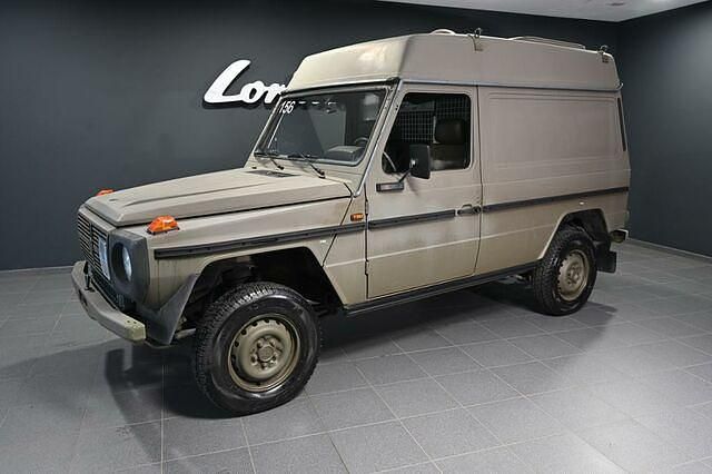 Gebraucht Mercedes G230 116 PS (85 kW) 2000 Andere farbe SUV