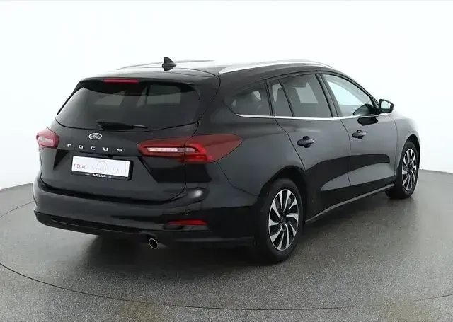 Gebraucht Ford Focus Titanium X 125 PS (91 kW) 2025 Agateblackmet. Kombi