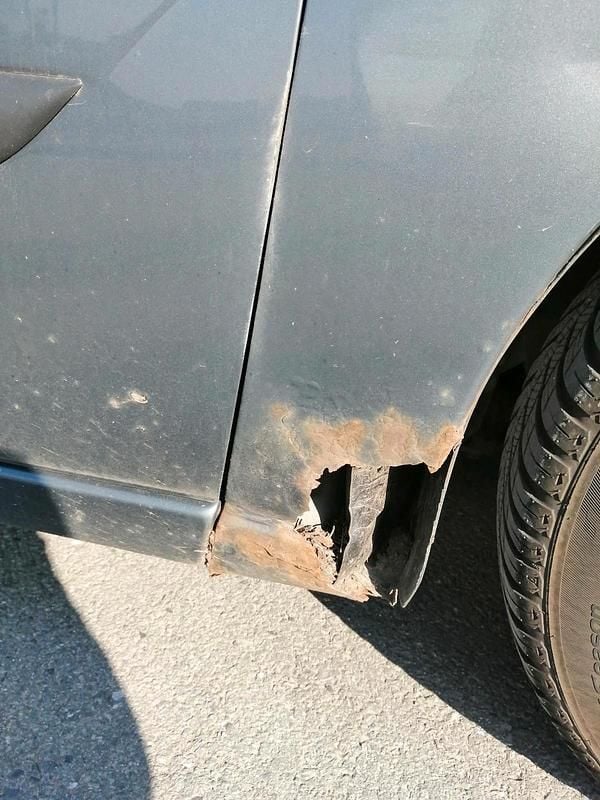 Gebraucht Ford Focus 101 PS (74 kW) 2004 Grau Kombi