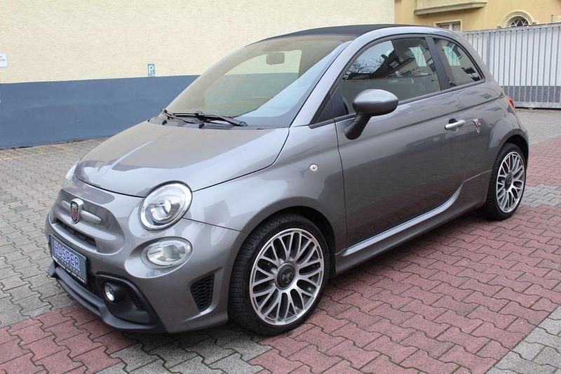 Grau Gebraucht 2017 Abarth 500C Cabrio | 14.990 € (Fairer Preis) - Bild 1/4