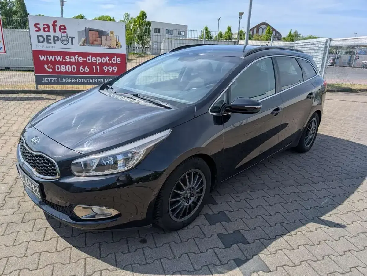 Gebraucht Kia Ceed Sportswagon Edition 7 135 PS (99 kW) 2014 Kombi