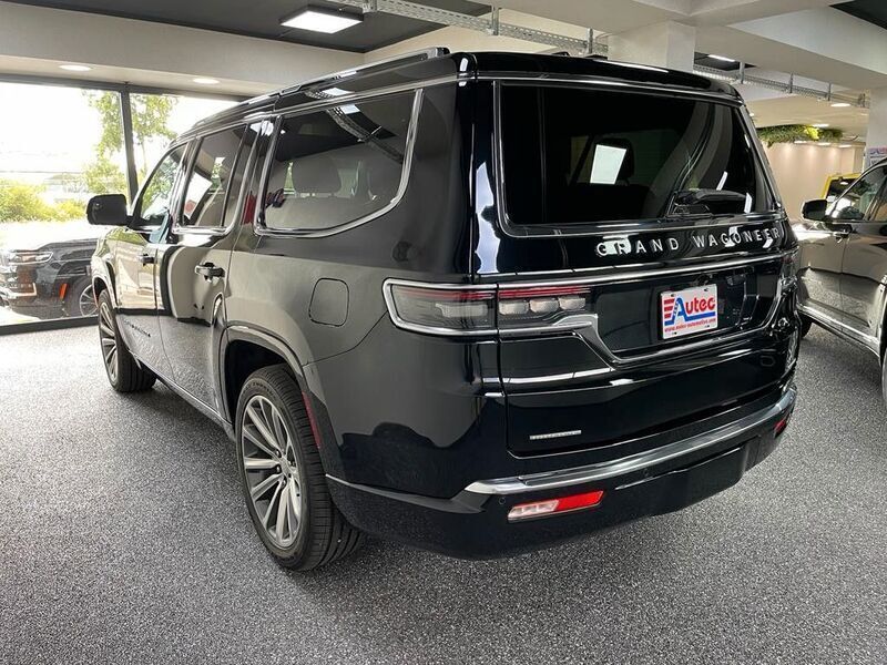 Gebraucht Jeep Wagoneer 477 PS (350 kW) 2022 Schwarz metallic SUV