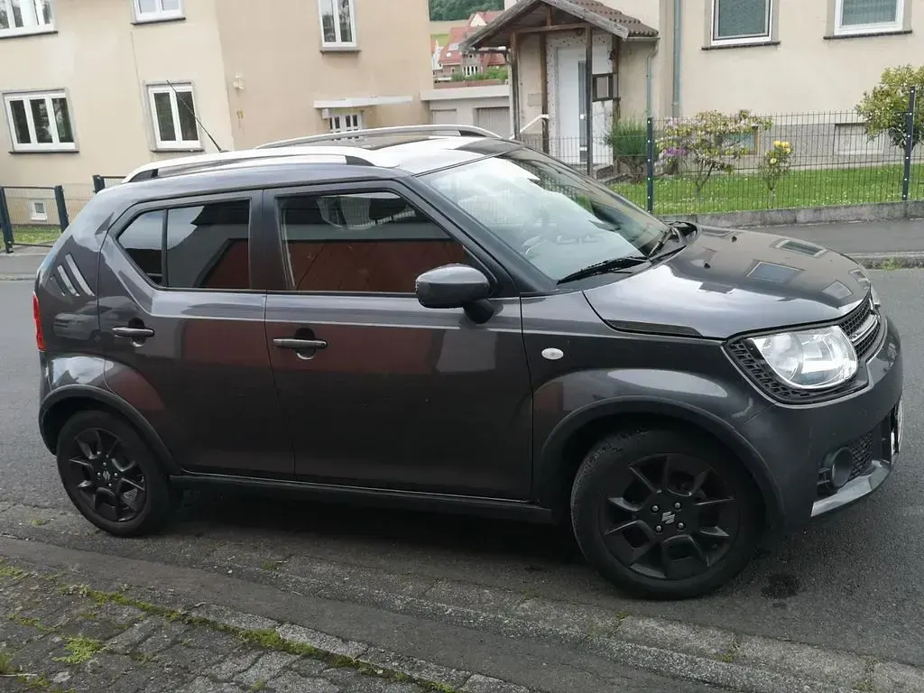 Gebraucht Suzuki Ignis Basic 90 PS (66 kW) 2017 Grau SUV