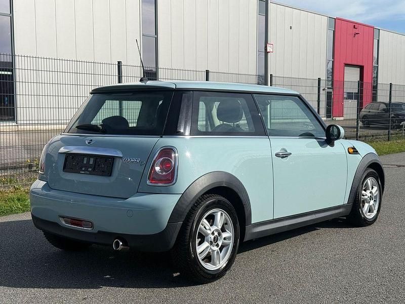 Gebraucht Mini Cooper D 111 PS (81 kW) 2011 Blau Kleinwagen