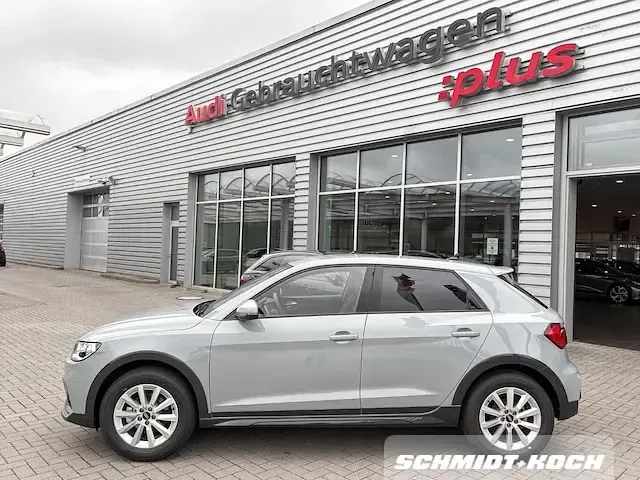 Gebraucht Audi A1 S-Line 116 PS (85 kW) 2025 Pfeilgrau perleffekt SUV