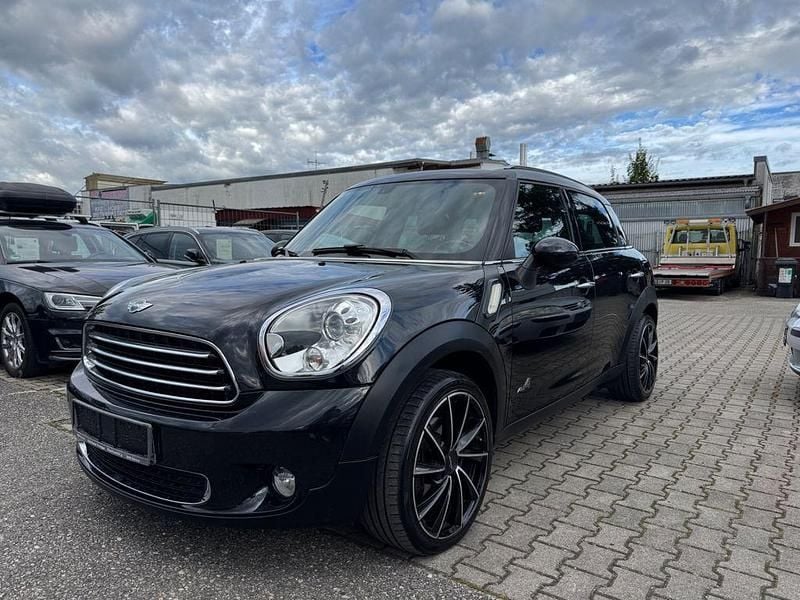 Schwarz Gebraucht 2011 Mini Cooper D Countryman SUV | 8.790 € (Fairer Preis) - Bild 1/4