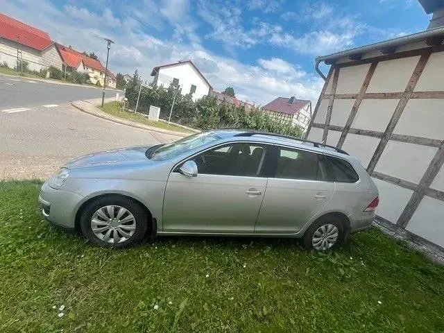 Gebraucht VW Golf V Comfortline 140 PS (102 kW) 2007 Silber Kombi