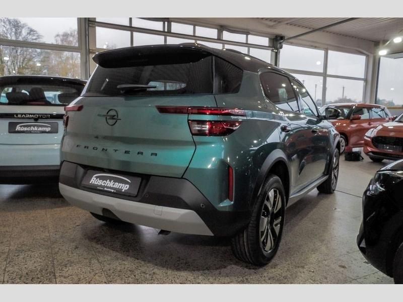 Neu Opel Frontera 145 PS (106 kW) 2025 Gruen SUV
