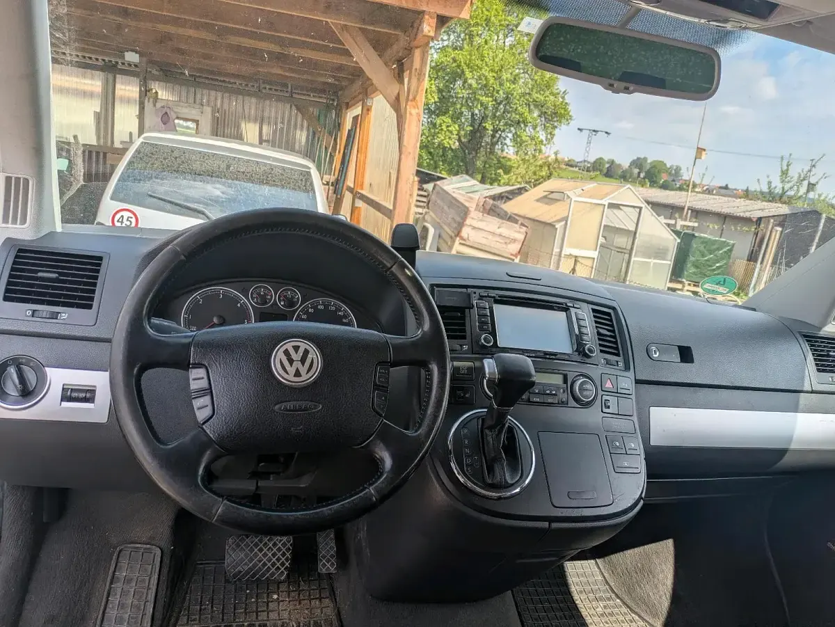 Gebraucht VW T5 174 PS (127 kW) 2007 Schwarz Van