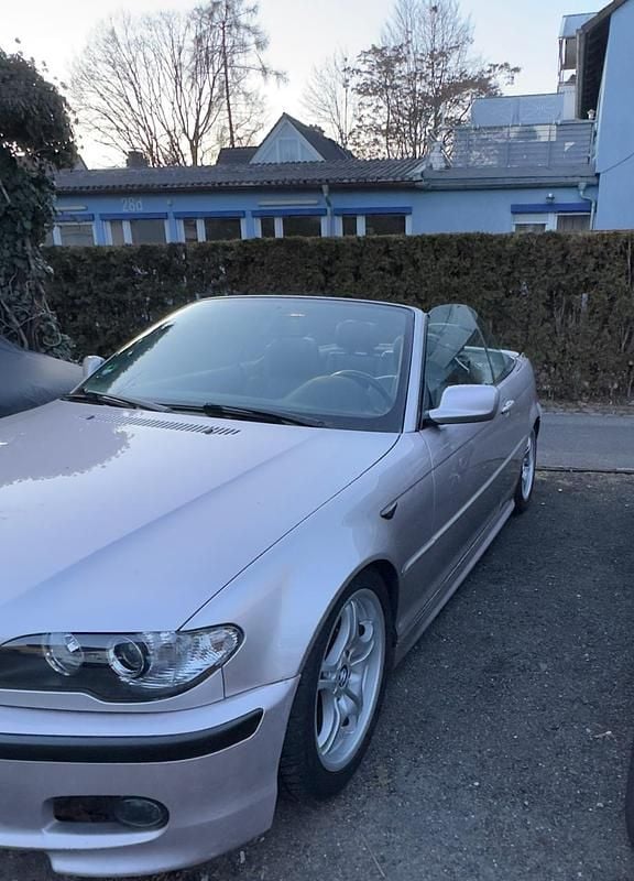 Gebraucht BMW 320 Cabriolet 176 PS (129 kW) 2004 Silber Cabrio