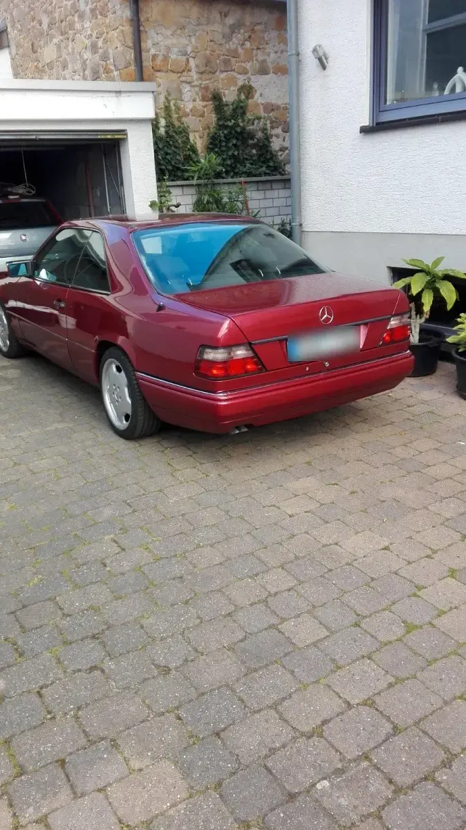 Gebraucht Mercedes 320 220 PS (161 kW) 1995 Rot Coupé