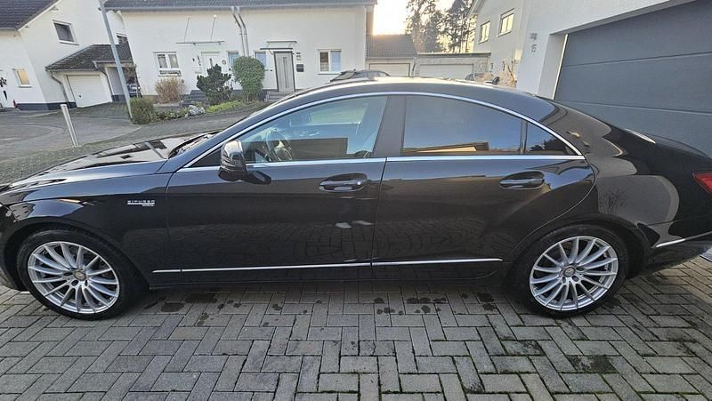 Gebraucht Mercedes CLS400 333 PS (244 kW) 2015 Schwarz Limousine