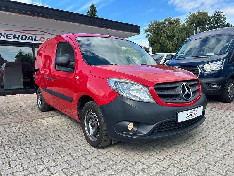 Rot Gebraucht 2013 Mercedes Citan 108 Van / Kleinbus | 6.600 € (Fairer Preis) - Bild 1/4