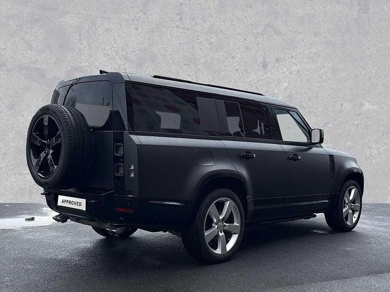Gebraucht Land Rover Defender 506 PS (372 kW) 2024 Carpathian grey SUV