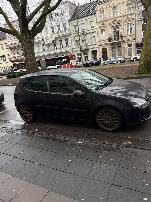 Gebraucht VW Golf IV 105 PS (77 kW) 2004 Schwarz Limousine