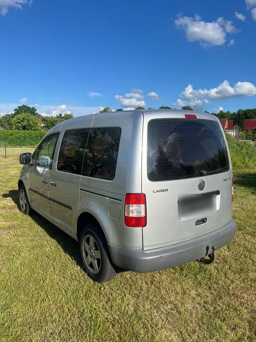 Gebraucht VW Caddy Life 105 PS (77 kW) 2008 Silber Van / Kleinbus