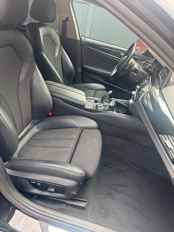 Gebraucht BMW 530e 252 PS (185 kW) 2019 Schwarz Limousine