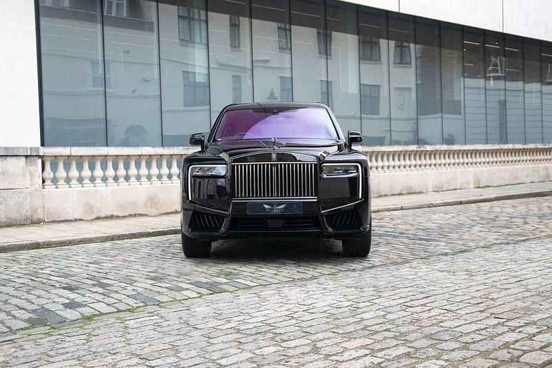 Neu Rolls Royce Cullinan 571 PS (419 kW) 2025 Schwarz SUV